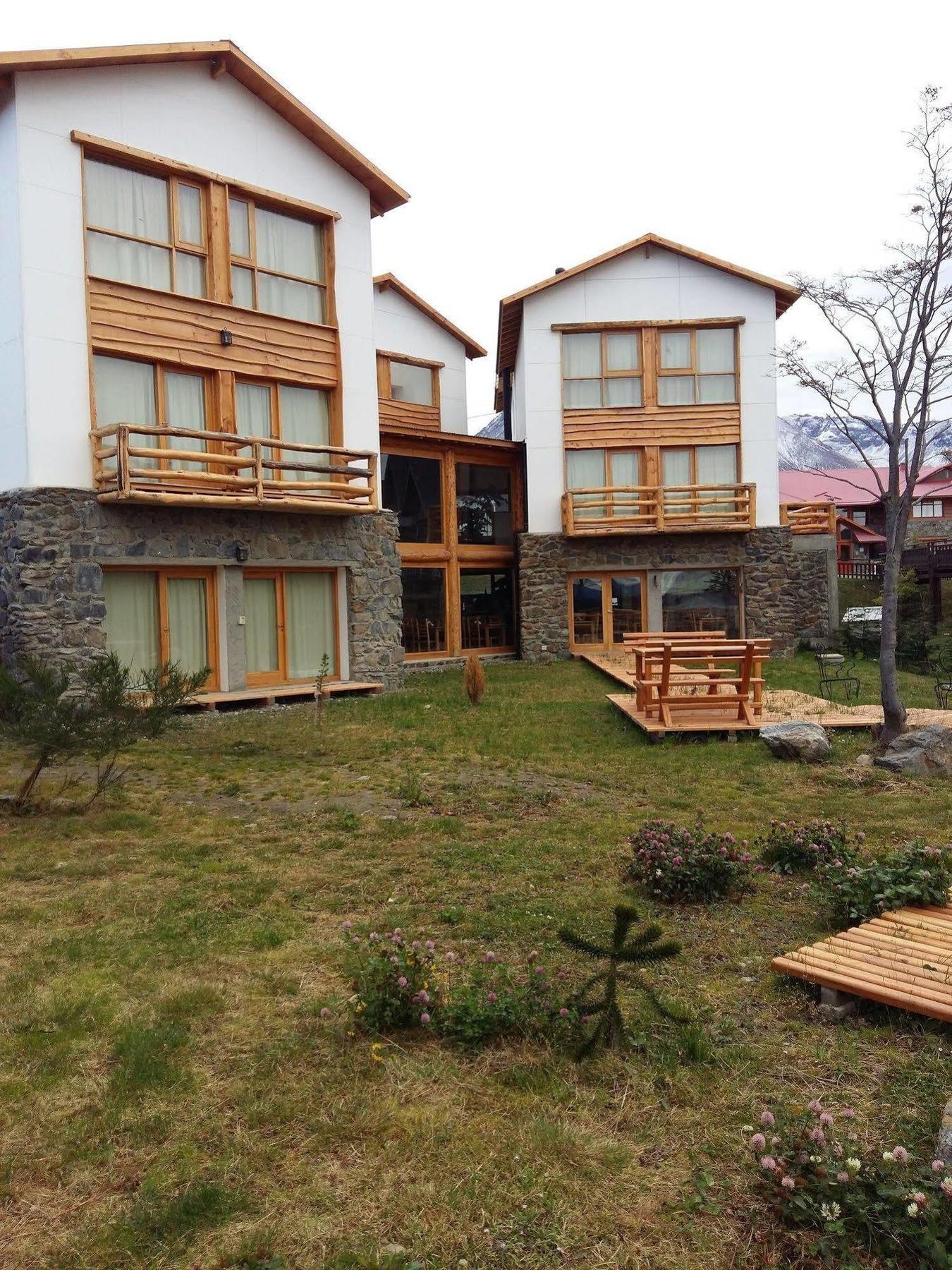 Hosteria Mi Vida Ushuaia Exterior photo